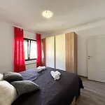 Apartment Rozi By Interhome *