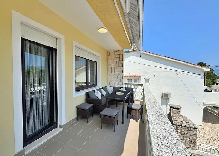 Lägenhet Rozi By Interhome *